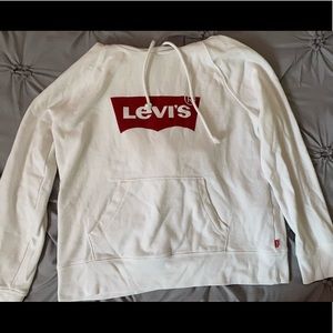 white levi’s hoodie